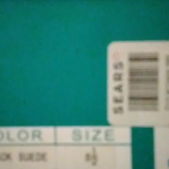 LAUREN LORRAINE - Picture 7 of 7